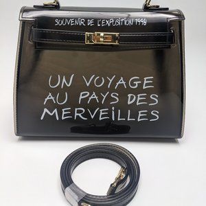 PRE OWNED UN VOYAGE AU DES PAYS MERVEILLES CLEAR CROSSBODY HANDBAG